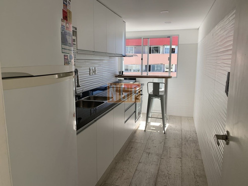 Imagen 22 de 30 de Venta Brava Parada 3 Pent House Como Primera Linea