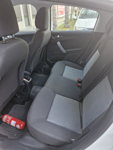 Peugeot 208 1.5 Active