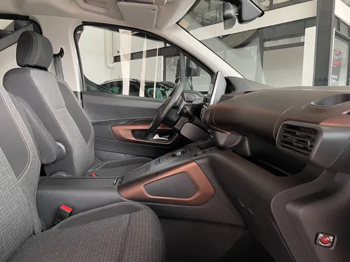 Peugeot Rifter 1.2T Puretech Gt