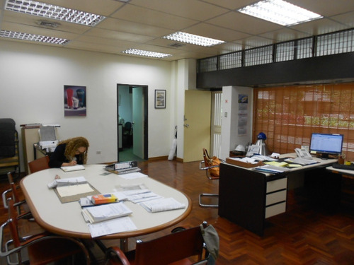 Imagen 12 de 22 de Oficina En Venta Ubicada En Prado Humboldt, Prado Del Este( 2 Oficinas Contiguas, C/u Con Ficha Catastral).