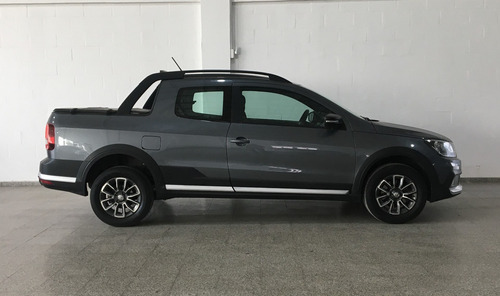Imagen 7 de 10 de Volkswagen 2018 Saveiro 1.6 L/17 C/doble Cross Hig