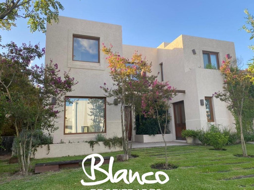 Casa En Venta En Los Sauces, Nordelta, Tigre