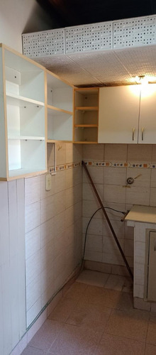 Imagen 2 de 5 de Departamento 2 Amb En Pb Fdo Con Pequeo Patio