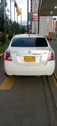 Nissan Sentra 2.0 E