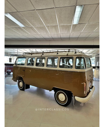 Volkswagen Kombi 1.6 Std 8v Gasolina 3p Manual