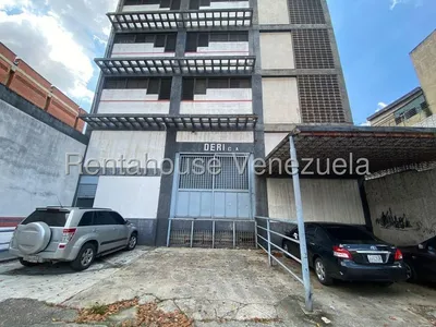 Edificio en alquiler