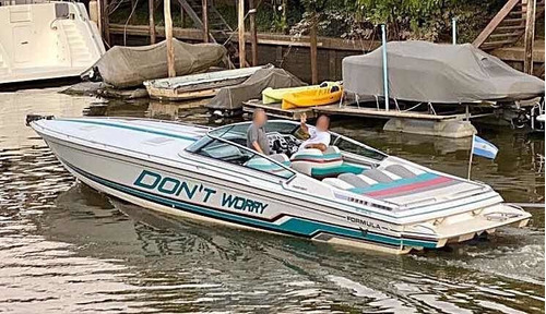 Lancha Formula 357 Sr1 Americana - Santana Yachts