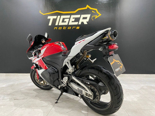 Imagem 7 de 11 de Honda Cbr 600rr 2012 - 17.600km