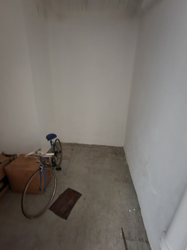 Excelente Local Comercial De 60 M2 Con Patente