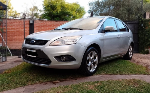 Ford Focus 2 2.0 Ghia At