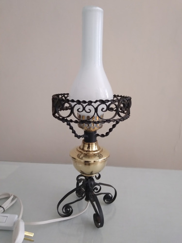 Velador Antiguo Usado, Reacondicionado A Nuevo, Impecable !! Dorado Oscuro Agua (Usado)