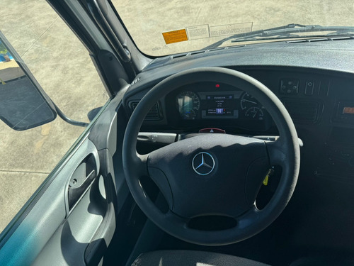 Mb Accelo 1016 Ce 4x2 , Ano 2020/20 Baú De Alumínio 5,50 Mts