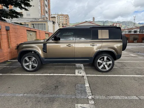 Land Rover Defender First Edition