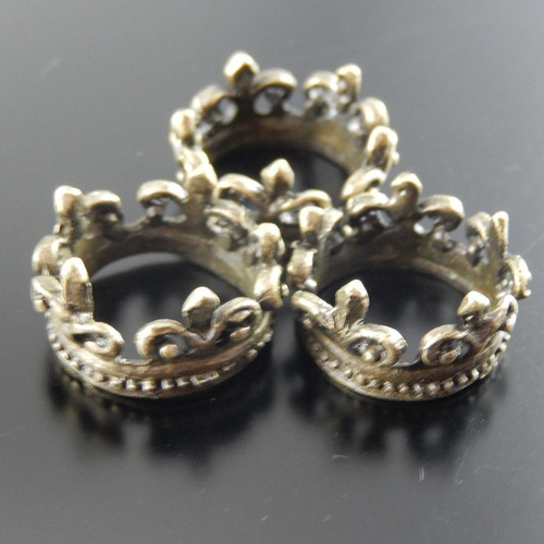 Anillo Mid Corona Rey Reina Bronce Flor De Lis