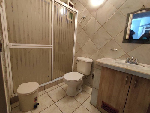 Vendo Espectacular Casa De 1.554 M2 De Terreno, 825 M2 De Construcción: 6h, 7b, 20 Pe, Ref. 800.000 - San Rafael De Tabay, Merida