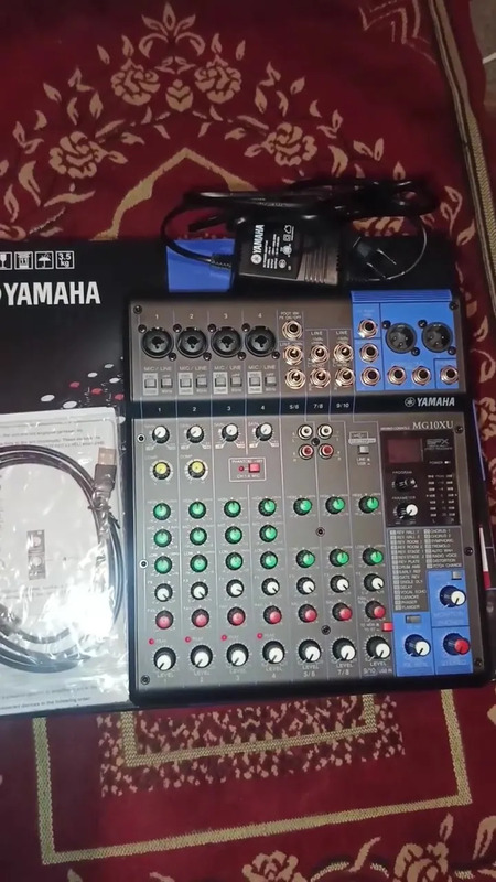 Mesa De Som Yamaha Mg10xu Analógica 10 Canais Usb Efeitos | Frete