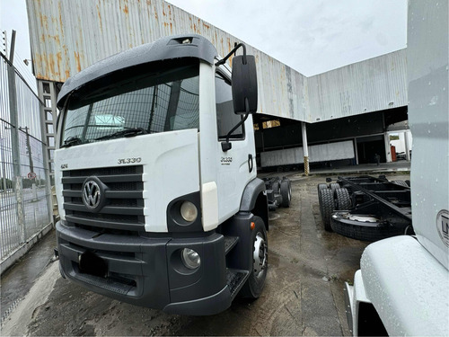 Vw 31-330 2013 Traçado 6x4 No Chassis