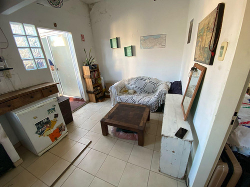 Departamento 2 Ambientes Con Patio En Constitución