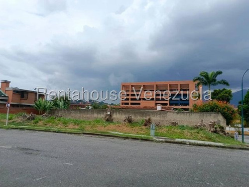 Ana Torres. Terreno En Venta 258843 En Sorocaima