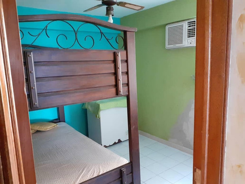 Imagen 10 de 11 de Playa Grande.la Guaira.82mts.2hab,2baños, Vista Al Mar.