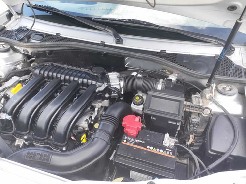 Renault Duster 2018 2.0 Ph2 4x4 Privilege 143cv