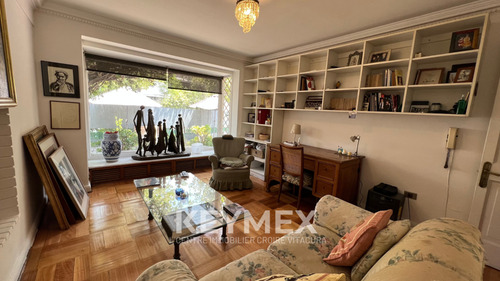 Casa Familiar 3 Pisos, 6d/4b, 3 Subtes. En Providencia