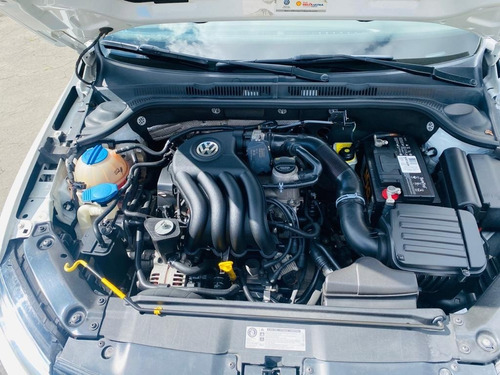 Volkswagen Jetta Trendline 2.000 Cc Mt