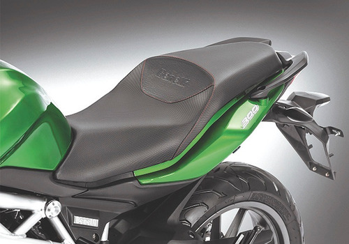 Imagen 3 de 7 de Benelli Tnt 300 Verde 302s Ultimas Unidades 0km Ahora 12/18