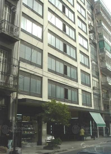 Imagen 3 de 7 de Cochera | Uriburu, Jose Evaristo Correa Al 400
