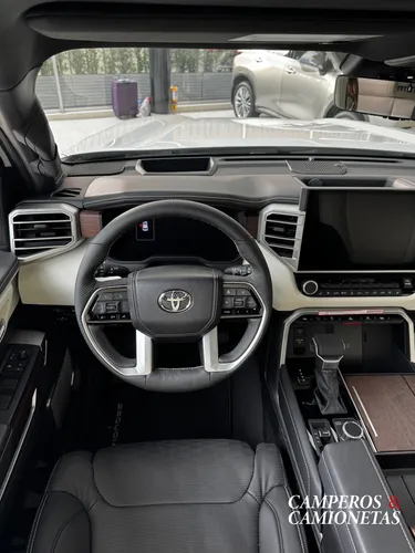 Toyota Sequoia 3.5 V6 Capstone