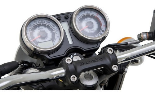 Imagen 12 de 25 de Benelli Imperiale 400 Cañuelas