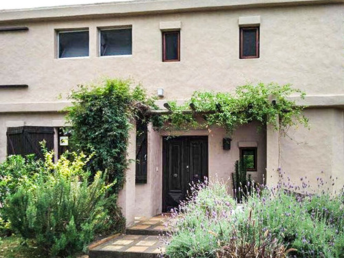 Casa En Venta De 4 Dormitorios En La Barra