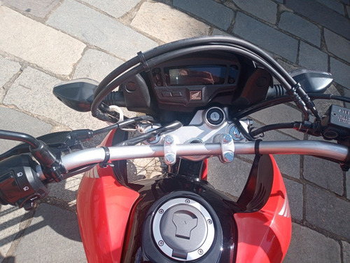 Imagem 1 de 8 de Honda 2021