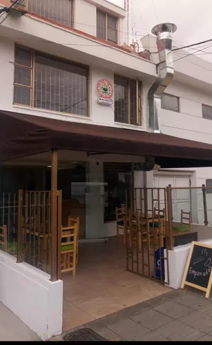 Local De Venta De Empanadas, Acreditado, Excelente Clientela, Barrio La Castellana