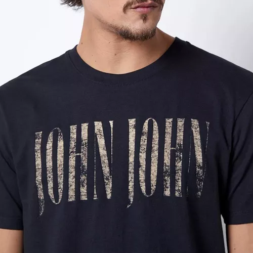 Camiseta John John Estampa Logo Masculina – QVML