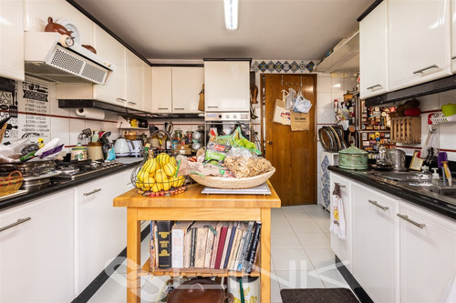 Departamento En Venta De 3 Dorm. En Las Condes, El Golf