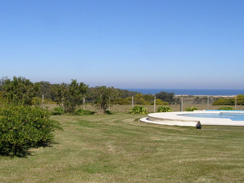 Venta Campo Sobre Laguna De Rocha 9651 (ref: Cbr-1199)