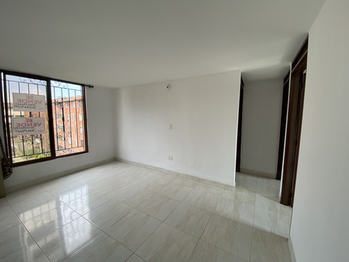 Venta Apartamento En  Los Alcazares