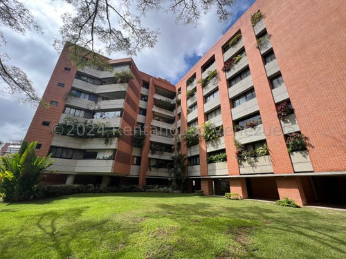 Espectacular Apartamento En Alquiler Ubicado En Campo Alegre  #24-17851