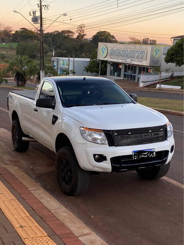 Imagem 1 de 7 de Ford Ranger 2014 3.2 Xls Cab. Simples 4x4 2p