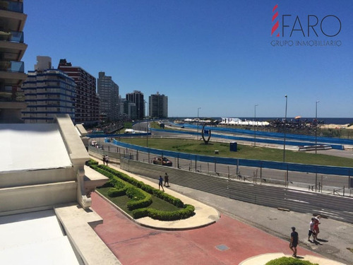 Imagen 24 de 30 de Apartamento Con Todos Los Servicios - Punta Del Este Brava