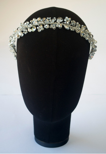Imagen 3 de 5 de Diadema Tiara Tocado Novia Quinceañera Debut Briana Hadas