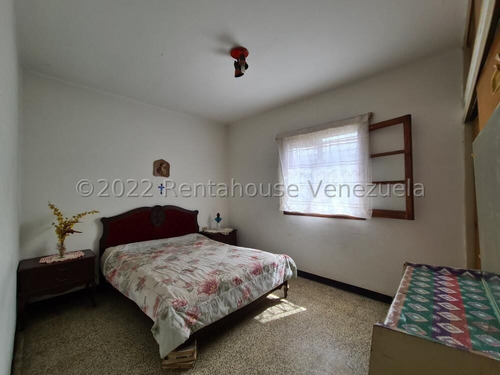 Imagen 13 de 29 de Ls Vende Casa Los Palos Grandes 232454