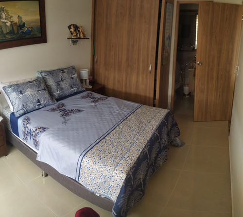 Apartamento Cuarto Piso En Venta En La Ceja ( Barrio La Santa Cruz)