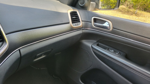 Jeep Grand Cherokee 5.7 Limited Lujo 4x4 At