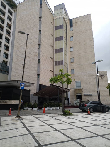 Vendo Hotel De 700 M2,ref. 6.000.000 - El Rosal