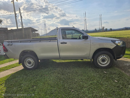 Toyota Hilux Pick-Up 2.4 Cs Dx 150cv 4x4