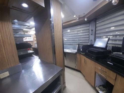 Imagen 4 de 10 de En Venta Local Comercial Para Alimentos, Av. Bolivar Norte