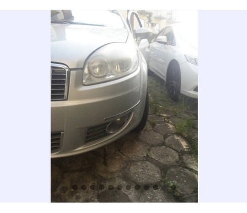 Imagem 13 de 13 de Fiat Linea 2011 1.8 16v Lx Flex Dualogic 4p