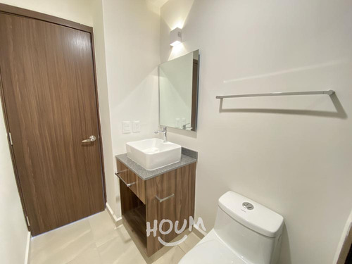 Departamento En Indígena San Juan De Ocotan, Zapopan Con 2 Recámaras, 2024 M², Id: 152255